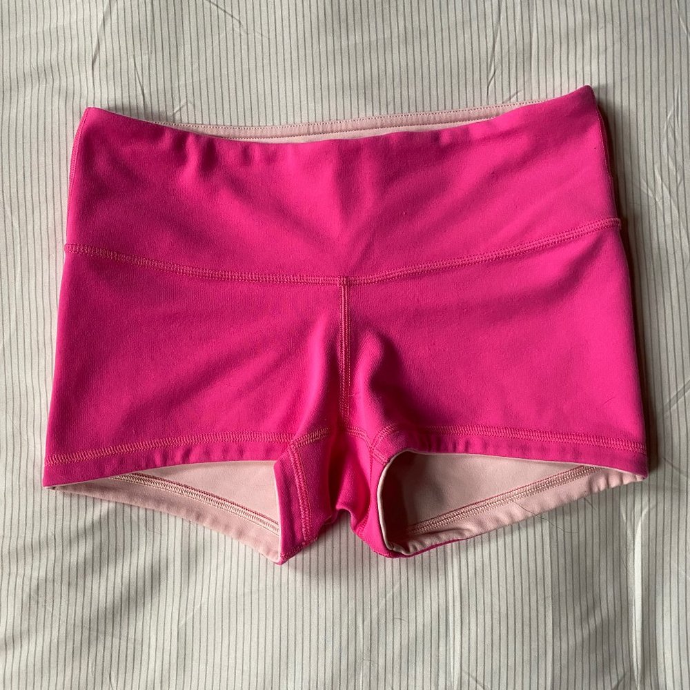 Lulu lemon reversible pink boogie shorts